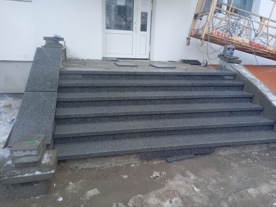 Монтаж граніта пропонуемо