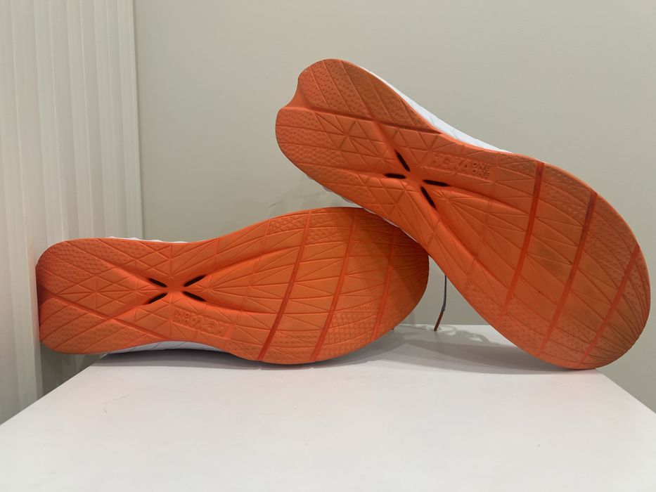 Кросівки Hoka Carbon X3