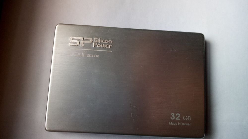 SSD диск 32 Гб. б/у .
