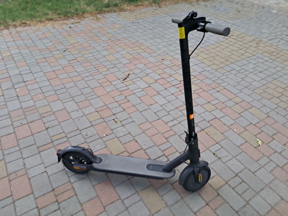Электросамокат Xiaomi Mi Electric Scooter 1s Black
