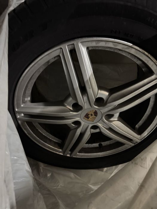 Диски оригінал порше R19