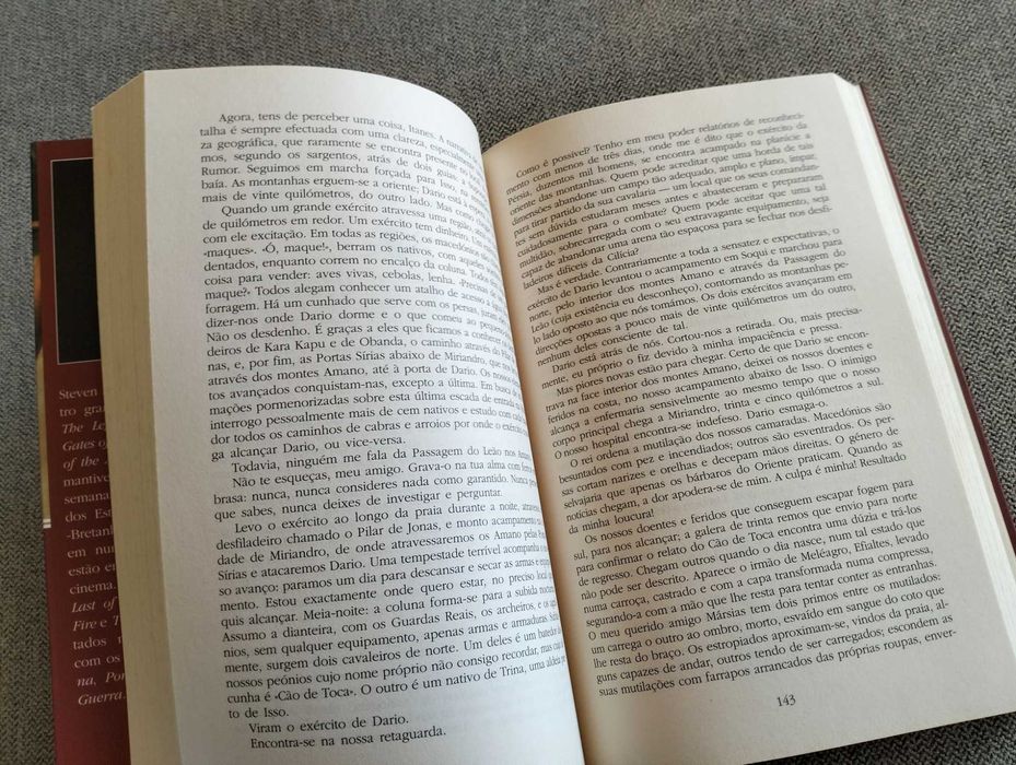 Livro "As virtudes da guerra" de Steven Pressfield