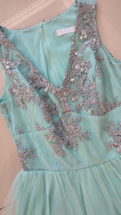 Śliczna sukienka cekiny XS 34