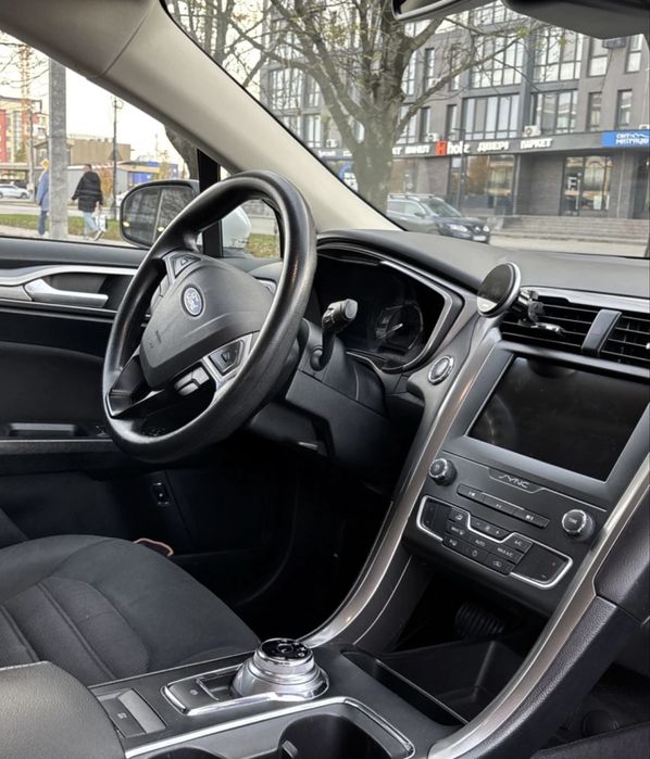 Аренда прокат Ford Fusion гибрид