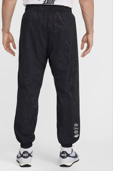 Штаны Nike NSW Breaking LND WR Pant