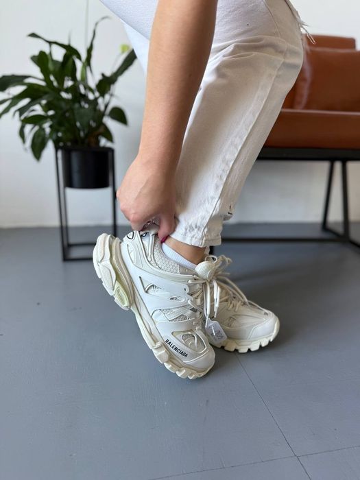 36-45 Balenciaga Track White