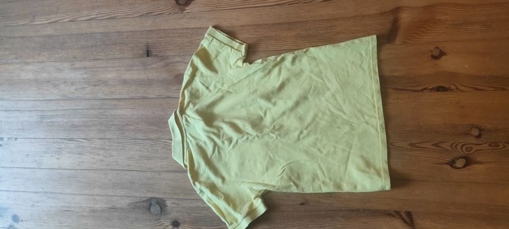 Жовта футболка Lacoste