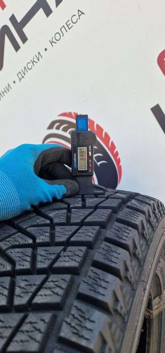 Зима 225/70/R17  2шт 8.9 мм Bridgestone Blizzak Колеса Шини Резина Склад