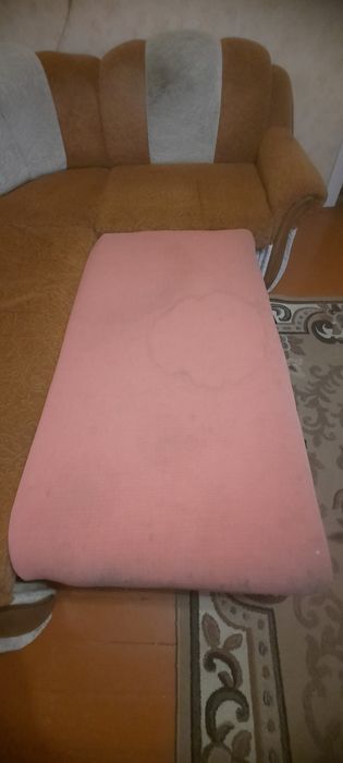 Кутовий диван розкладний