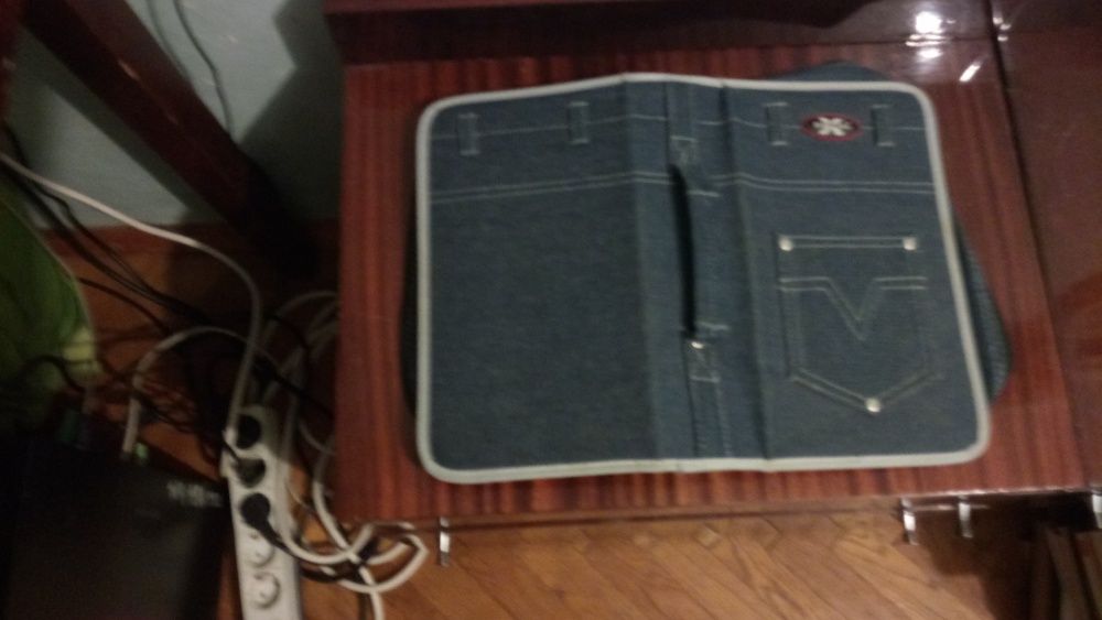 Продам сумочку для СД дисків