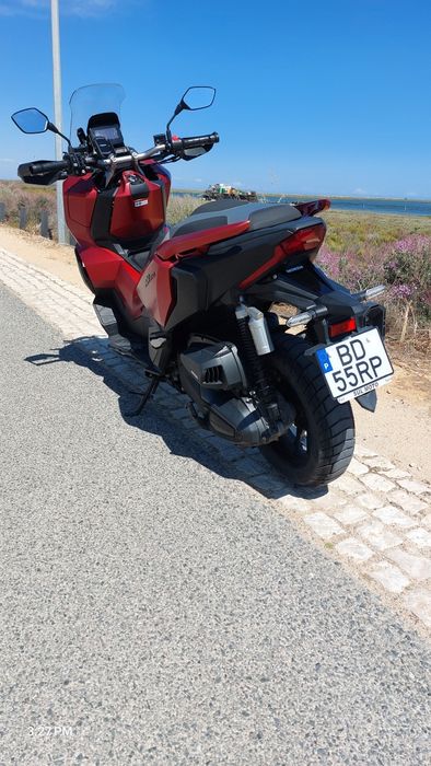 Honda Adv 350, liberdade e potencia