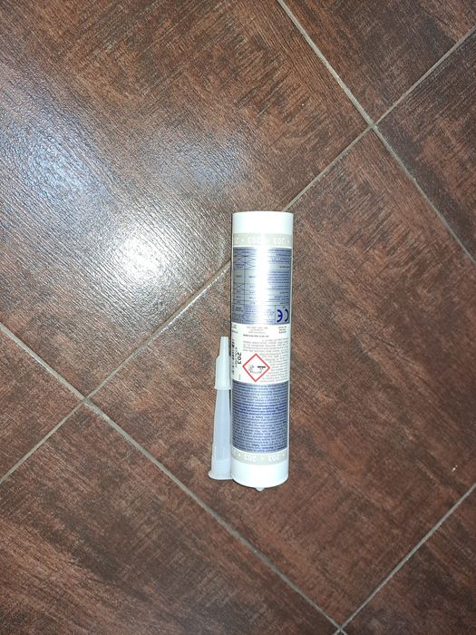 Silikon sanitarny atlas