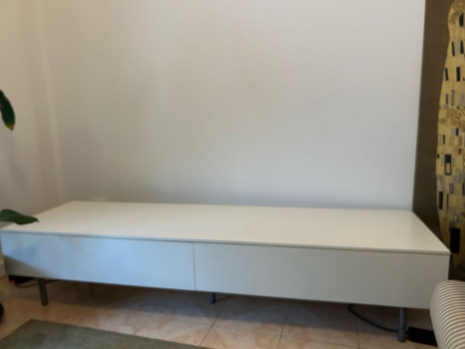 Móvel TV / Aparador branco