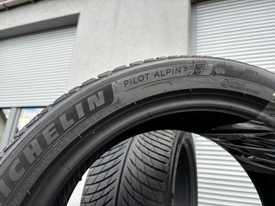 2szt zimowe 265/40R19 Michelin 7mm 2022/18r świetny stan! Z5076 gwar