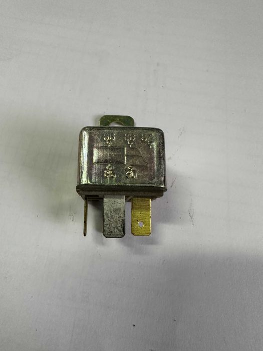 Реле света 24 Вт Новое СССР П.3747010  КамАЗ Зил