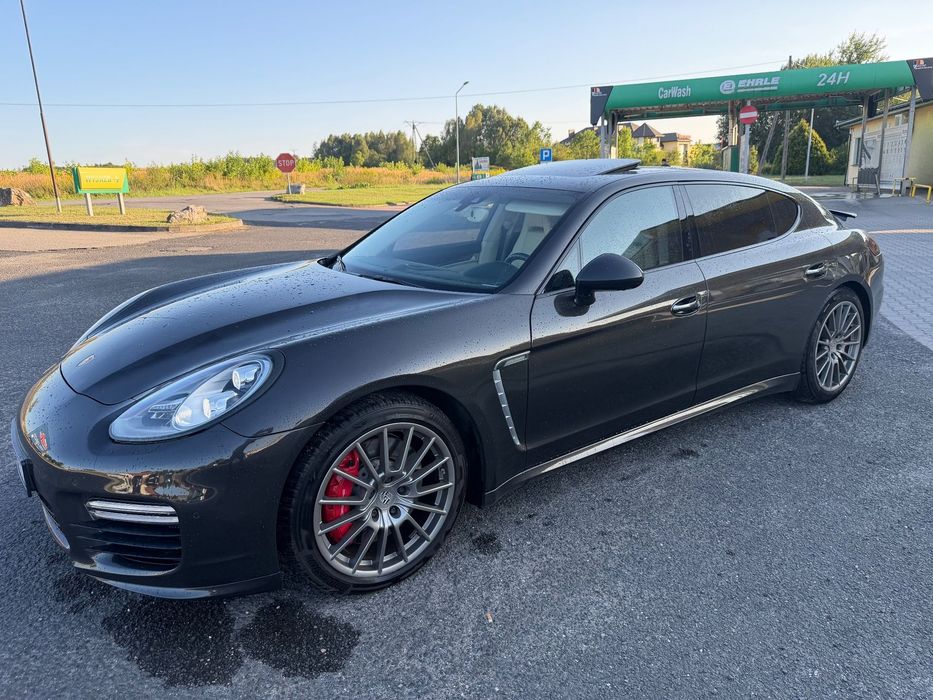 Porsche Panamera ** Turbo ** burmester * LONG * Dociagi * Full **