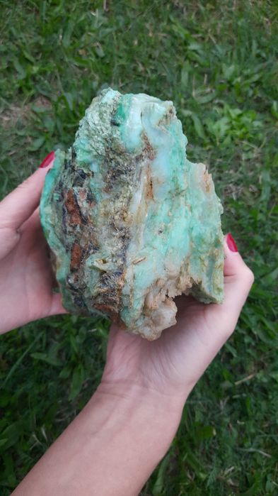 Chryzopraz minerał kamień szlachetny Polska Szklary