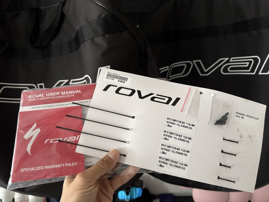 Sacos transporte rodas Roval + Raios suplentes