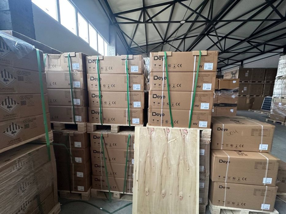 Гибридный инвертор Deye SUN-6K-SG05LP1-EU-AM2-P
