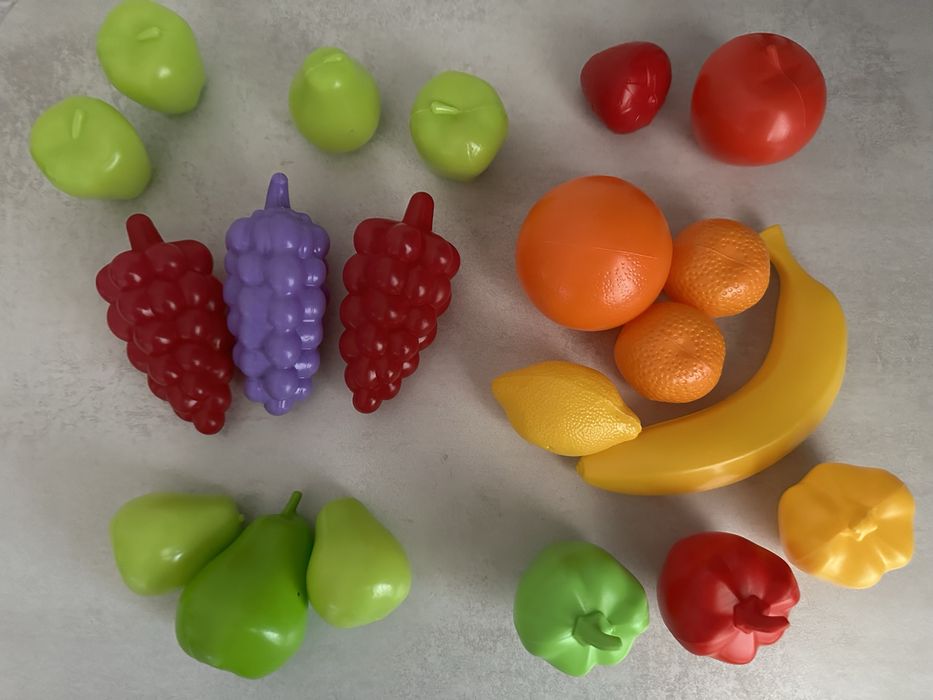 Дитячий набір овочів та фруктів на підносі + дитячі ваги весы