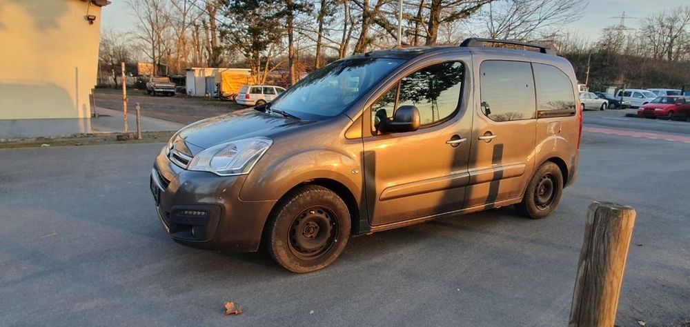 Бампер Citroën Berlingo  2008-2018 разборка берлінго запчастини