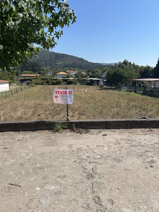 5 Terrenos à Venda em Vilar de Mouros, Caminha — 5.500 m²