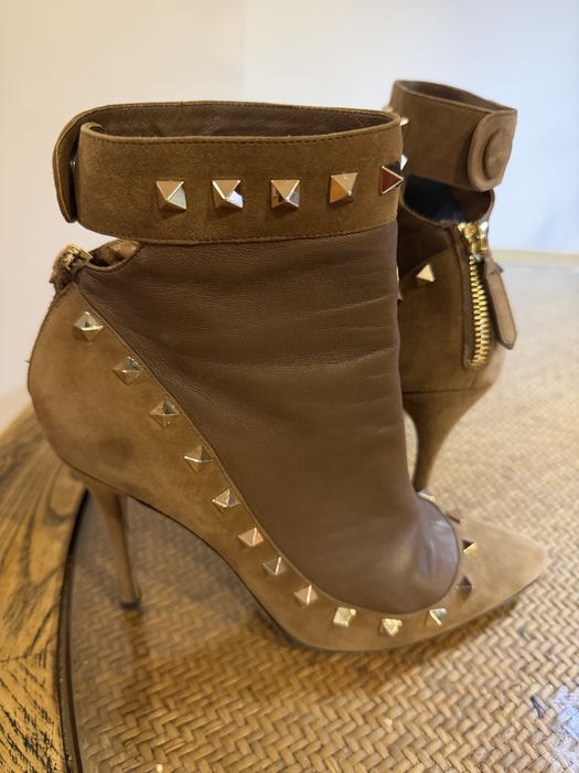 Piękne  botki Valentino