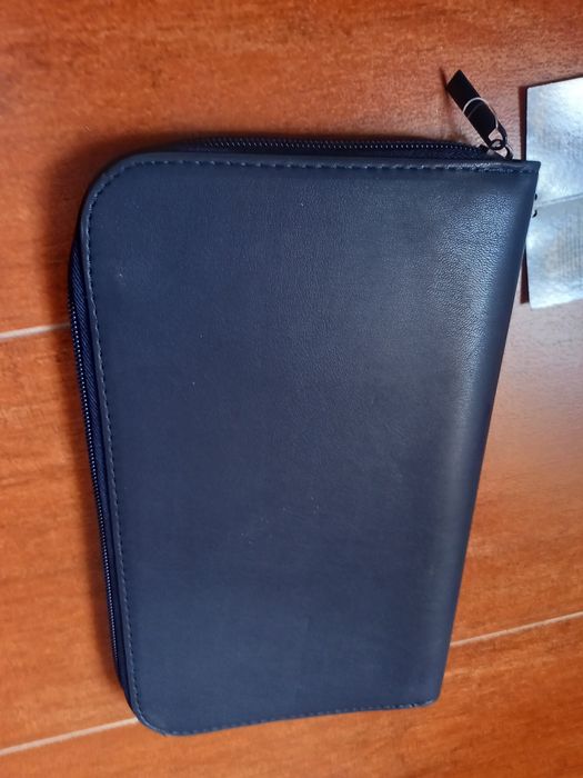 Travel wallet nova com etiqueta