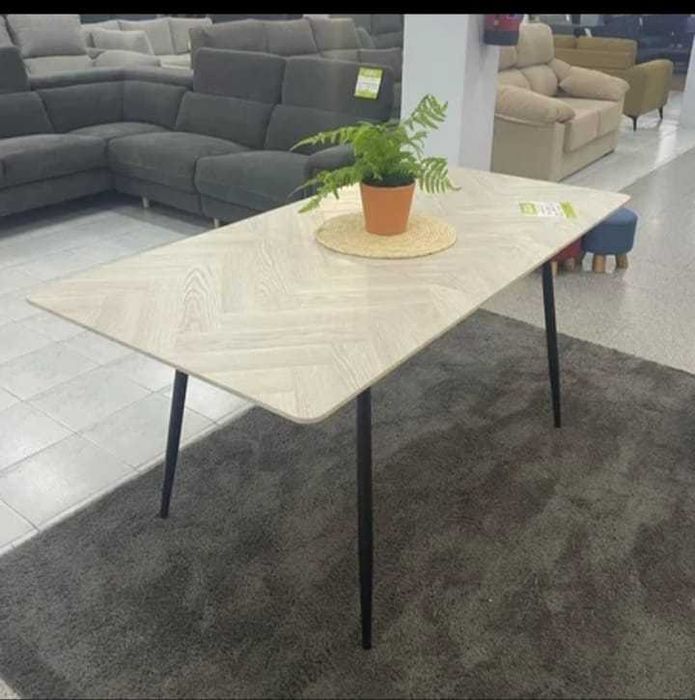 FULL LIQUIDATION!! Extendable Table + Free Shipping €13764286450030465120