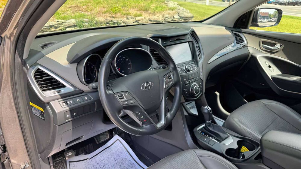 Hyundai Santa Fe Sport      2013