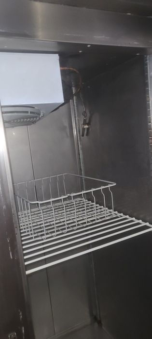 Vende-se armario-frigorífico