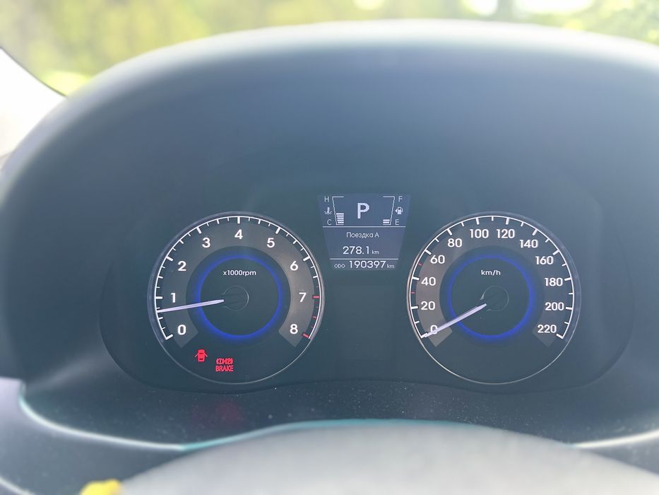 Hyundai Accent 2012