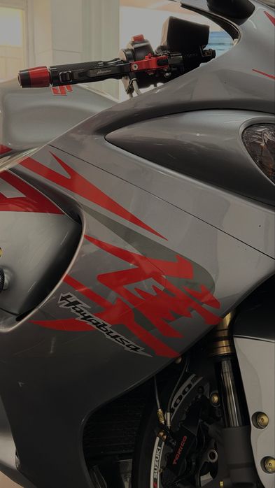 Suzuki Hayabusa GSX R 1300