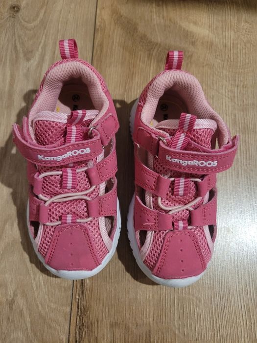 Kangaroos buciki, sandalki dla dziewczynki r24
