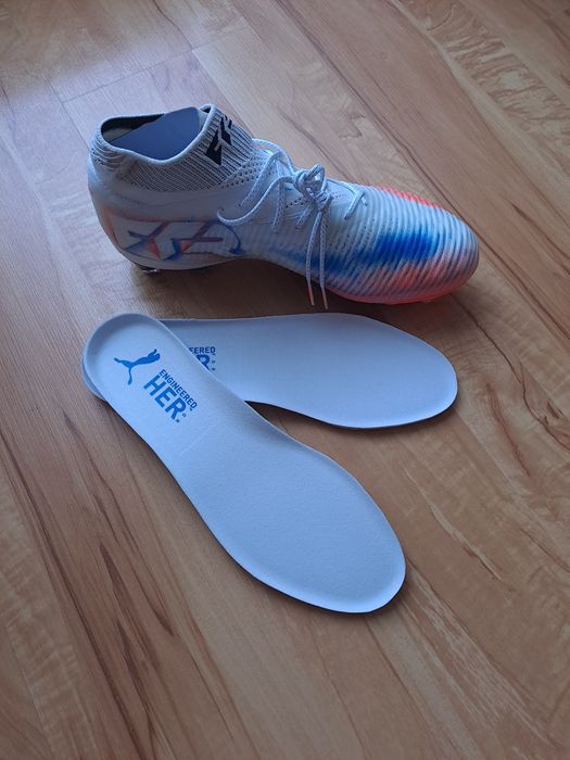 PUMA  buty piłkarskie FUTURE 8 Ultimate FG