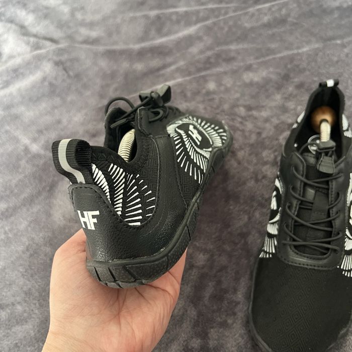 Чоловічі/жіночі бігові кросівки Hike footwear HR active. P. 39. Як нові!! Гнучкі!