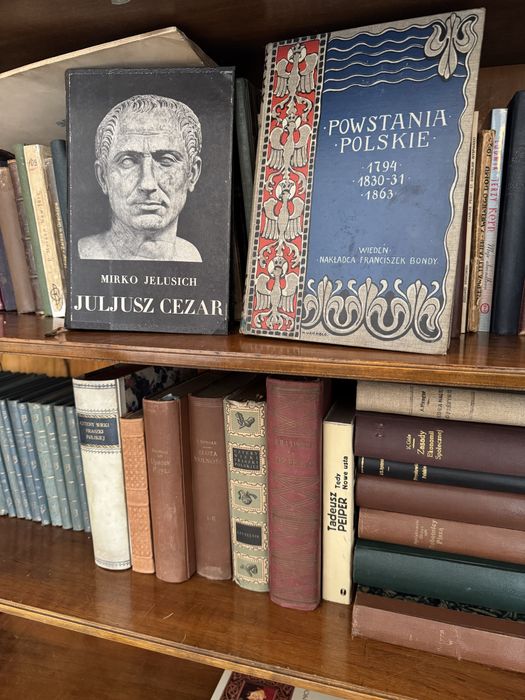 Skup starych ksiażek, księgozbiorów, pocztówek, dokumentów, zdjęć