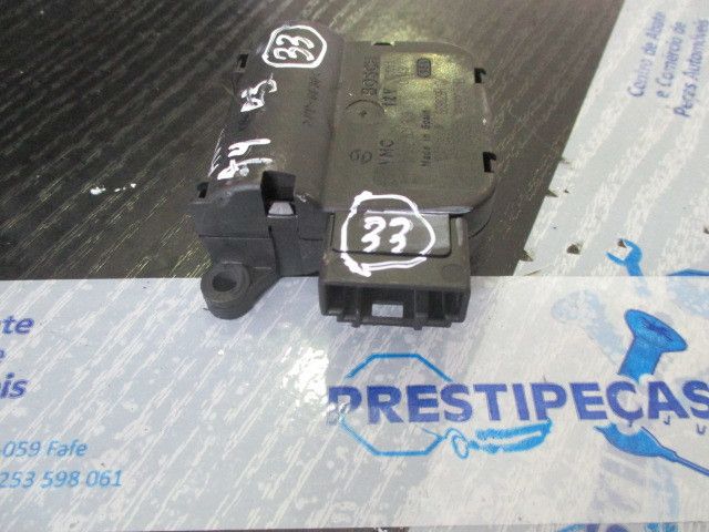 Motor da comporta da sofagem AUDI A4 Cabriolet (8HE, B7)