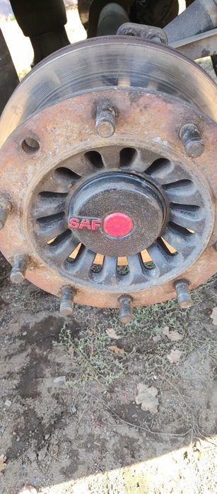 Ося саф інтракс дискові гальма