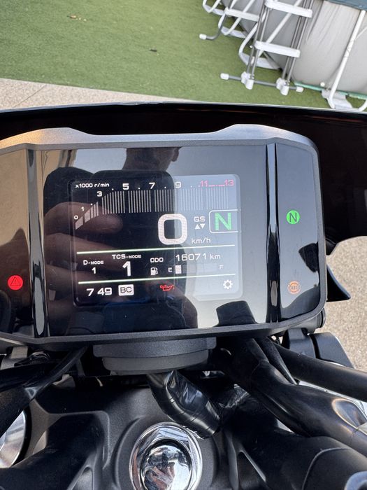 Yamaha MT-09 2023 — Akrapovic + Extras
