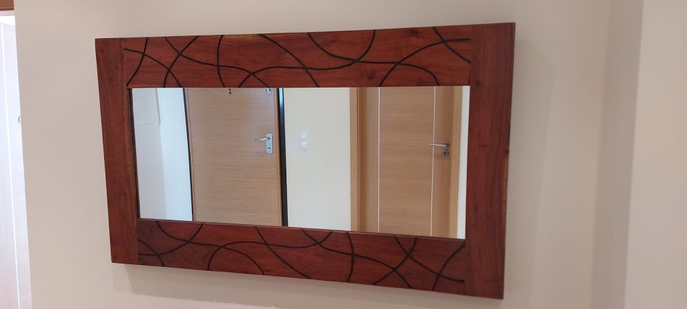 Mesa consola com espelho