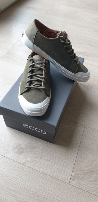 Trampki r.36 khaki stan idealny