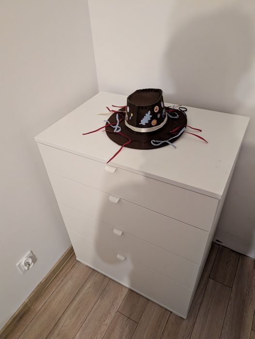 Komoda VIHALS z Ikea