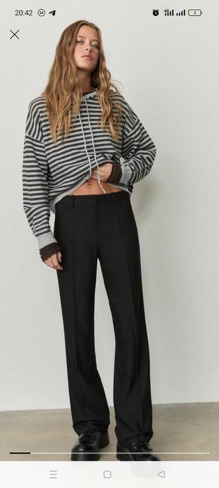 Светр в смужку тонкої в'язки з бавовни Ср Stradivarius