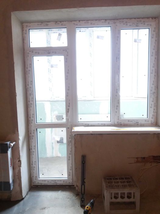 Пластикові вікна. Двері. Балконні рами.