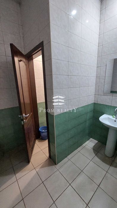 Виробничо – складська будівля в центрі міста!