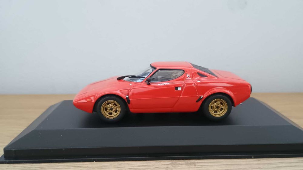Lancia Stratos 1972 red (Minichamps) 1/43 1:43