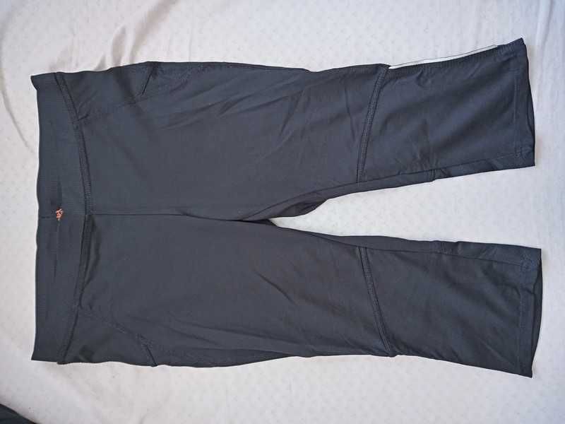 Czarne legginsy Sport Tech 3/4 długość wygodne rozciągliwe