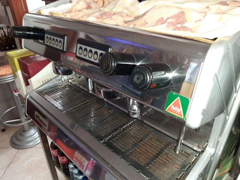 Máquina de café industrial digital Fiamma