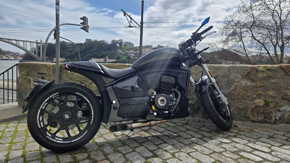 Moto como novo com Extras